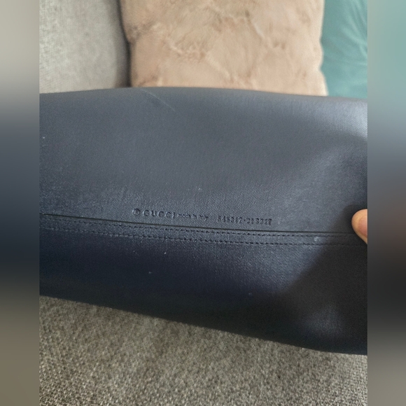 Authentic large Gucci GG Monogram Blooms Reversible Tote - Picture 5 of 16